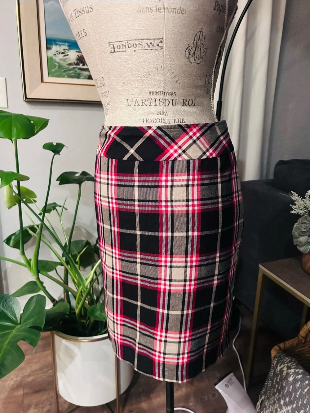 vintage stretch knit plaid pencil skirt by the brand Hanna Andersson